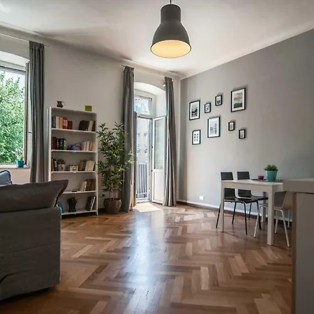 Casanova - San Giusto Lejlighed *