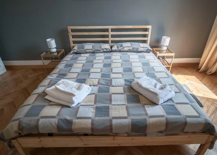 Daire Casanova - San Giusto