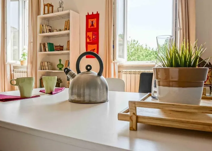 Daire Casanova - San Giusto